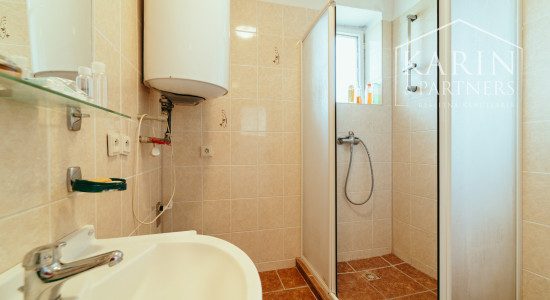POCTIVÝ 3i TEHLOVÝ DOM V TOP PÔVODNOM STAVE, POZEMOK 1129m²