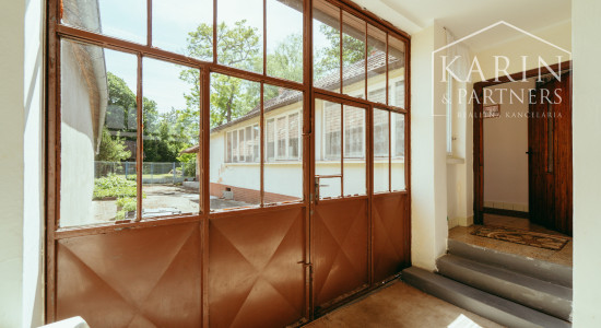 POCTIVÝ 3i TEHLOVÝ DOM V TOP PÔVODNOM STAVE, POZEMOK 1129m²