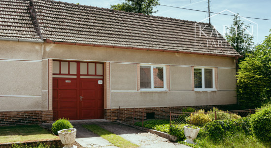 POCTIVÝ 3i TEHLOVÝ DOM V TOP PÔVODNOM STAVE, POZEMOK 1129m²