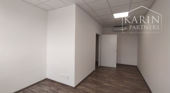 Prenájom klimatizovaná kancelária 19 m2, ul. Polianky, BA IV., Dúbravka