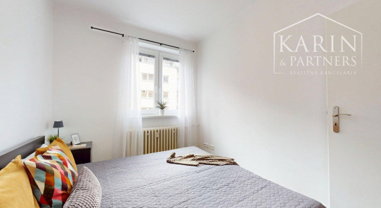 KOMPLETNE ZARIADENÝ 2I BYT S BALKÓNOM A PARKOVACÍM MIESTOM