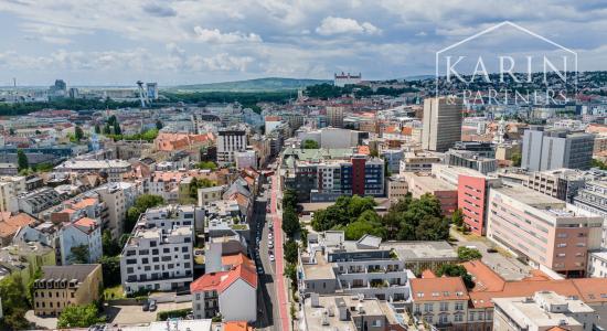 KOMPLETNE ZARIADENÝ 2I BYT S BALKÓNOM A PARKOVACÍM MIESTOM