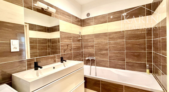 PRENÁJOM/3-izb. byt ,loggia, špajza, klimatizácia, Nitra-Diely