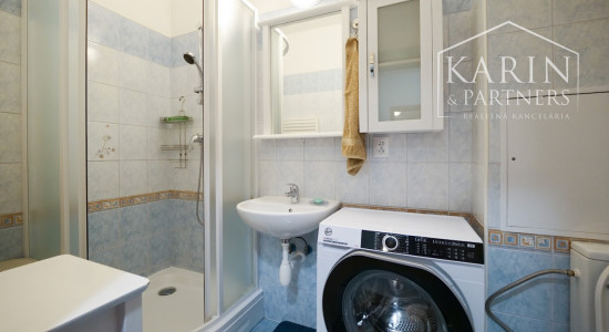 Kompletne zariadený 1,5i byt | Klimatizácia | Loggia | Garáž