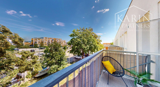 ÚTULNÝ ZARIADENÝ 2I BYT S BALKÓNOM, PIVNICOU A PARKOVACÍM MIESTOM