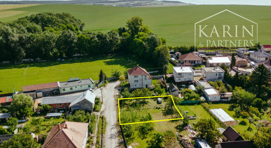 PREDAJ: STAVEBNÝ POZEMOK SO SIEŤAMI
