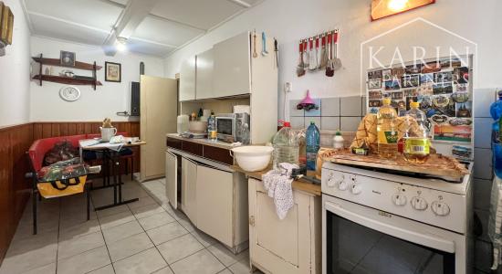 2i tehlový dom s vínnou pivnicou a pozemkom 1250 m²