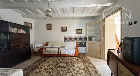 2i tehlový dom s vínnou pivnicou a pozemkom 1250 m²