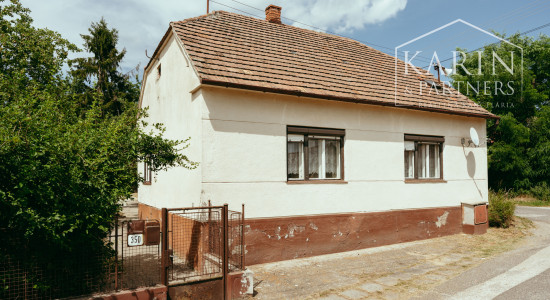 Rodinný dom v pôvodnom stave v meste Šaštín-Stráže