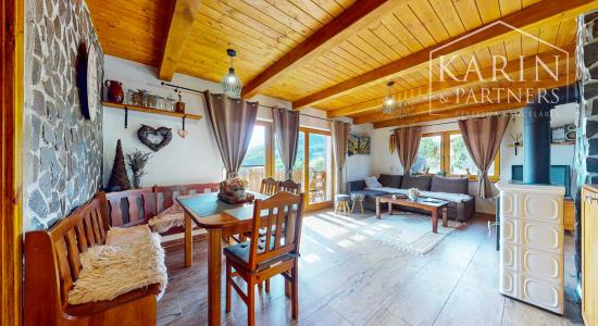 Prémiová novostavba rodinného domu s panoramatickým výhľadom (obec Uhliská) – Ideálna investícia a únik do prírody