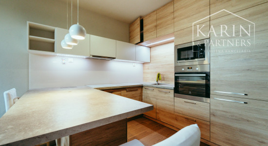 MODERNÝ PODKROVNÝ 3-IZBOVÝ BYT, SKALICA - LÚČKY