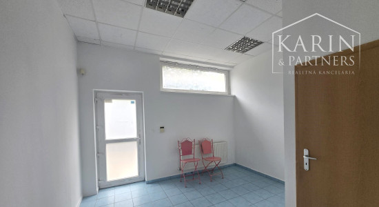 PRENÁJOM - Obchodný priestor  o výmere 61 m², Vrakunská ulica, Bratislava II – Podunajské Biskupice..