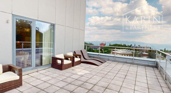 Na predaj 3-izb.apartmán, s veľkou terasou, Štrbské Pleso