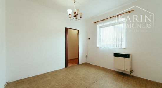 4i rodinný dom neďaleko centra mesta Senica