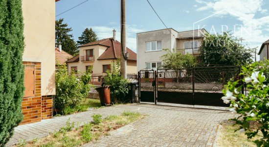 4i rodinný dom neďaleko centra mesta Senica