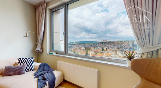 DIZAJNOVO ZARIADENÝ 2I BYT S VÝHĽADOM NA HRAD V PROJEKTE SKY PARK