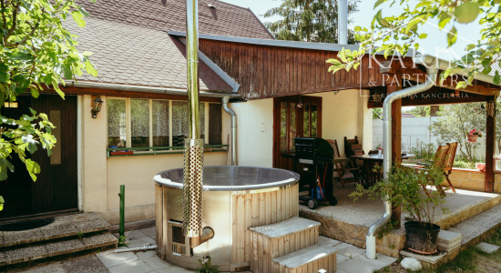 5i rodinný dom/chalupa pri borovicovom lese v obci Borský Mikuláš