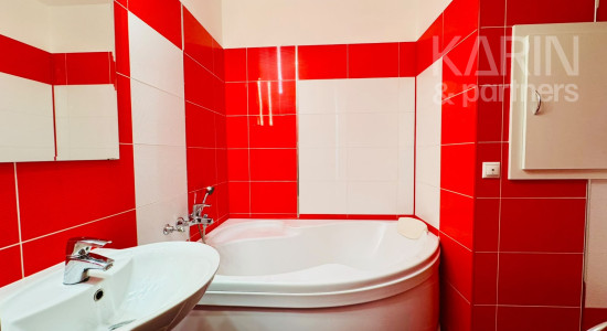KOMPLETNE ZARIADENÝ 3-IZBOVÝ BYT, HOLÍČ – KOLLÁROVA