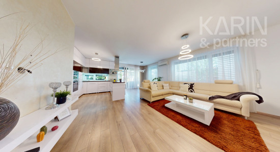 MODERNÝ 4I RODINNÝ DOM S OČARUJÚCOU ZÁHRADOU | ROVINKA RESIDENCE