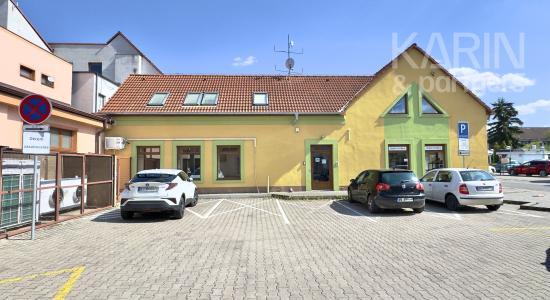 Prízemný priestor / kancelária na prenájom v centre Skalice – Pivovarská ulica