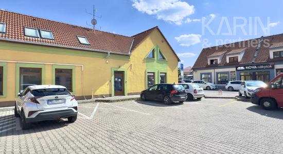 Prízemný priestor / kancelária na prenájom v centre Skalice – Pivovarská ulica