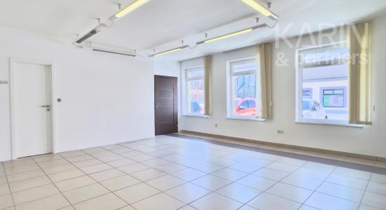 Prízemný priestor / kancelária na prenájom v centre Skalice – Pivovarská ulica