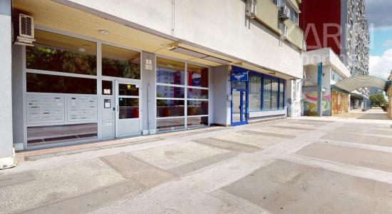 Priestranný 3i byt na začiatku Petržalky