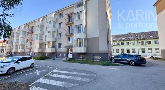 ZARIADENÝ 3i BYT S BALKÓNOM A KLÍMOU, HOLÍČ