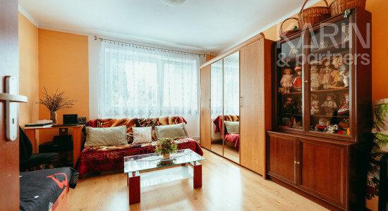 6-IZBOVÝ TEHLOVÝ DOM (NOVÁ STRECHA, KOTOL A SIETE)