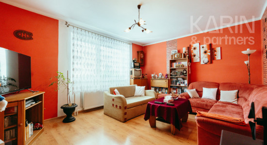6-IZBOVÝ TEHLOVÝ DOM (NOVÁ STRECHA, KOTOL A SIETE)