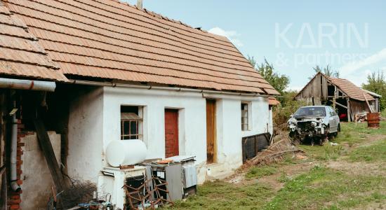 6-IZBOVÝ TEHLOVÝ DOM (NOVÁ STRECHA, KOTOL A SIETE)