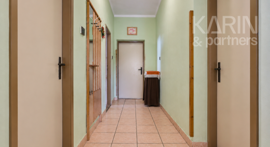 Rodinný dom s garážou a romantickým posedením pri rieke Krupinica (Zvolenská cesta, Krupina)