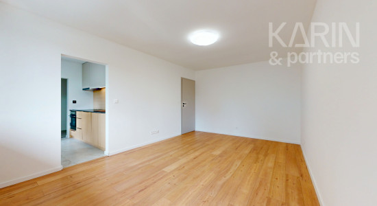 Kompletne zrekonštruovaný 3 izbový byt na predaj - Bratislava - Karlova Ves