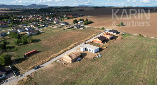 4-izbový tehlový bungalov v obci Golianovo