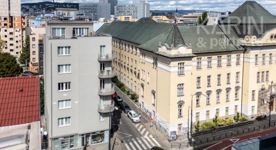 2,5-izbový byt v absolútnom centre - Rajská ulica