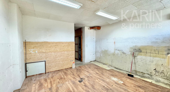 PREDAJ: MULTIFUNKČNÝ PRIESTOR 24 M² S PARKOVANÍM
