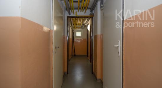 Na predaj 2 izbový byt v Rohovciach s garážou a dvoma záhradkami, kompletná rekonštrukcia