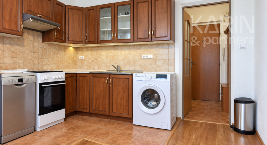 Kompletne zrekonštruovaný a zariadený 1-izbový byt (39 m²) vo Zvolene – Záhonok