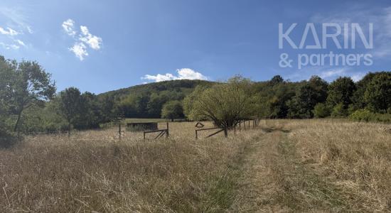 EXKLUZÍVNA FARMA NA SAMOTE – 33 000 m², NOVOSTAVBA DOMU, ABSOLÚTNE SÚKROMIE | HORNÉ PLACHTINCE | OKRES VEĽKÝ KRTÍŠ