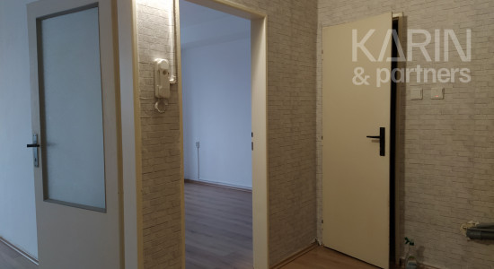 EN: 190.-€/ izba/ 1 osoba/ mesiac! Prenájom miestnosť 15m2 Bulharská ul., BA II., Trnávka.