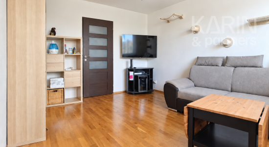 3-izbový byt 75,5 m² s 2 klimatizáciami, šatníkom a balkónom – Tlmače, Lipník ul.Lipová