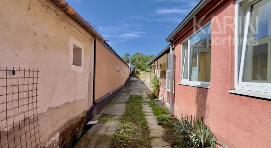 4-izbový dom v Chropove s veľkým pozemkom na predaj