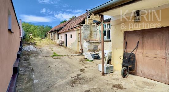 4-izbový dom v Chropove s veľkým pozemkom na predaj