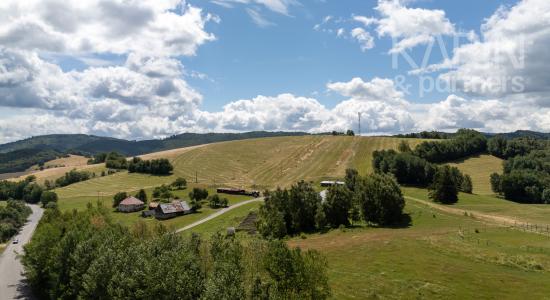 LUXUSNÉ RODINNÉ SÍDLO S PRIVÁTNYM WELLNESS V TESNEJ BLÍZKOSTI LYŽIARSKEHO STREDISKA