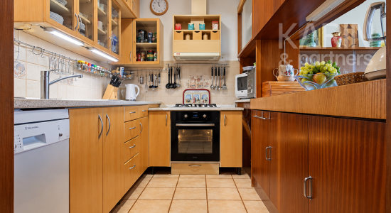 Na Kimovskej ulici 4-izbový byt 92 m² + 2 loggie so vstavanou klimatizáciou po rekonštrukcii