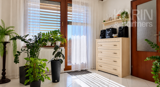 4-izbový byt 97 m² s balkónom, garážou a záhradou – HORNÉ OBDOKOVCE