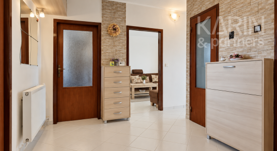 4-izbový byt 97 m² s balkónom, garážou a záhradou – HORNÉ OBDOKOVCE