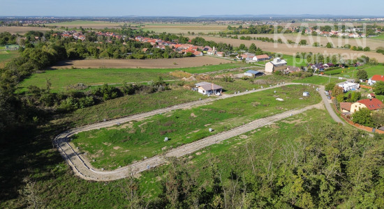 JESENNÁ ZĽAVA: Na predaj stavebné pozemky v novej obytnej zóne IBV Pri Mlyne – Trnovec