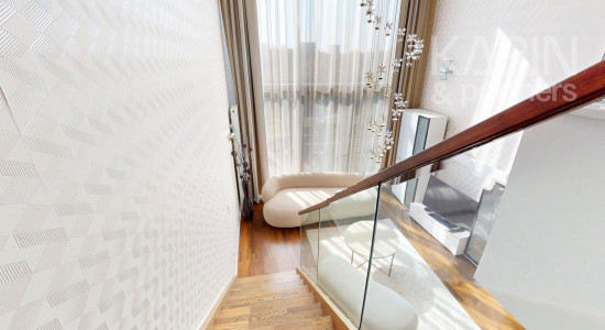 EXKLUZÍVNY ELEGANTNE ZARIADENÝ 2I MEZONET S GALÉRIOU A VÝHĽADOM NA DUNAJ