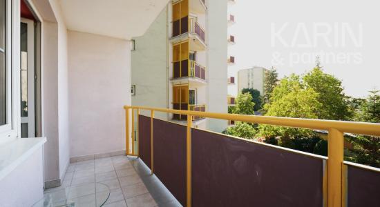 2-izbový byt na Kramároch s loggiou a walk-in šatníkom